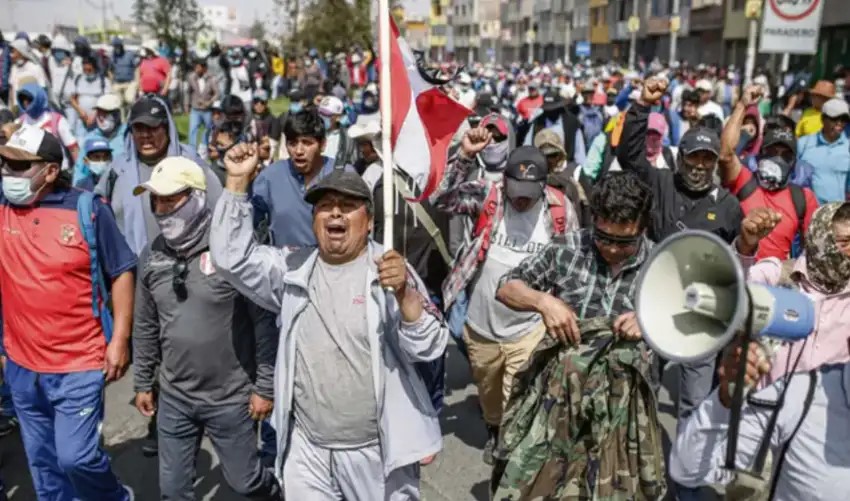Marcha ‘La toma de Lima’: Minuto a minuto de la concentración de simpatizantes por regiones, medidas de las autoridades, acciones de la Policía Nacional y más