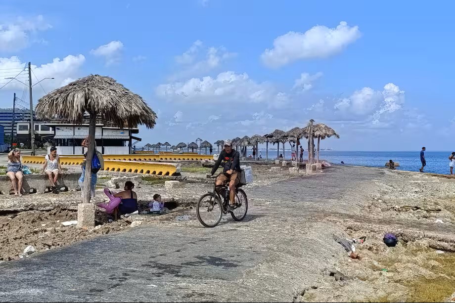 El bloqueo de Estados Unidos a Cuba hace que los niños falten a la escuela