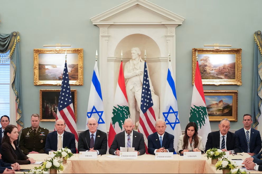 Israel y Líbano extienden la quinta ronda de conversaciones en Washington sin un acuerdo sobre una retirada parcial del sur libanés