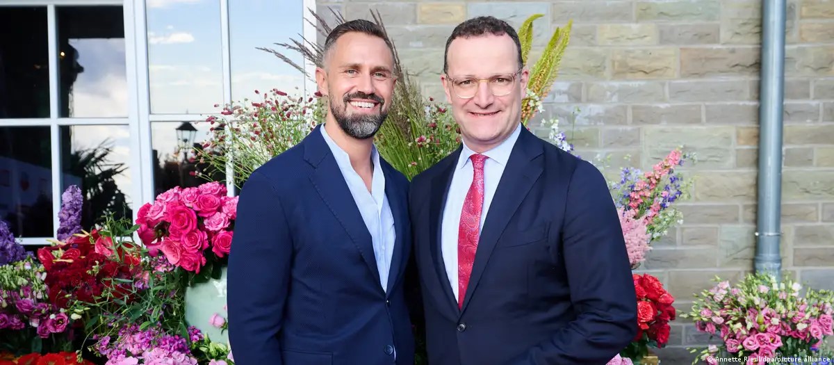 Daniel y Spahn estan casados