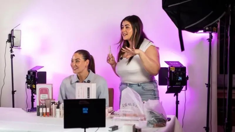 Daysi Kelly vendedora por Tik Tok