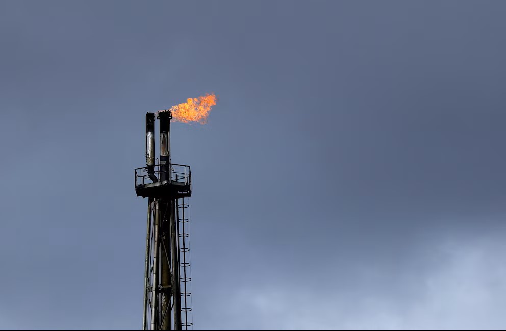 El petroleo vuelve a los 90 dolares el barril por la guerra