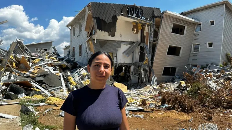 Karolyn Sanchez perdio su hogar en los terremotos de Venezuela
