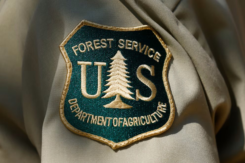Secuestran en California a 2 agentes forestales