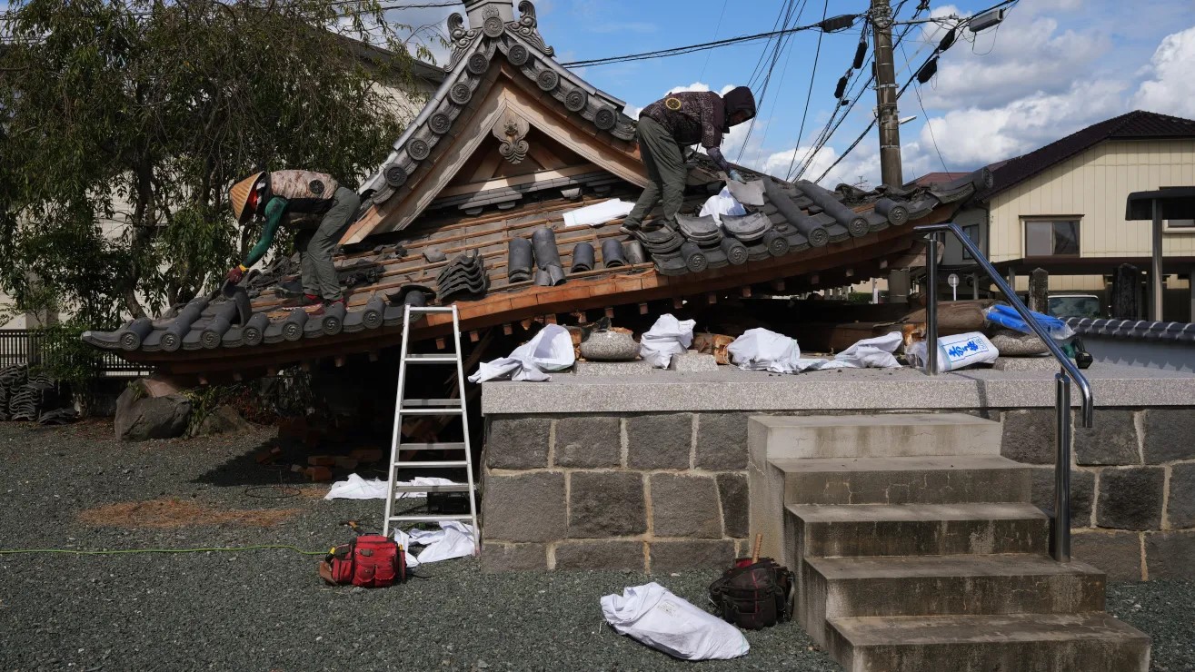 Sismo deja 13 muertos en Japon