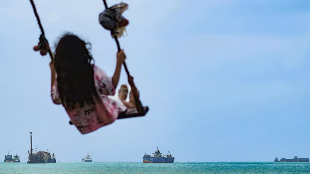 Estrecho de Ormuz y barcos