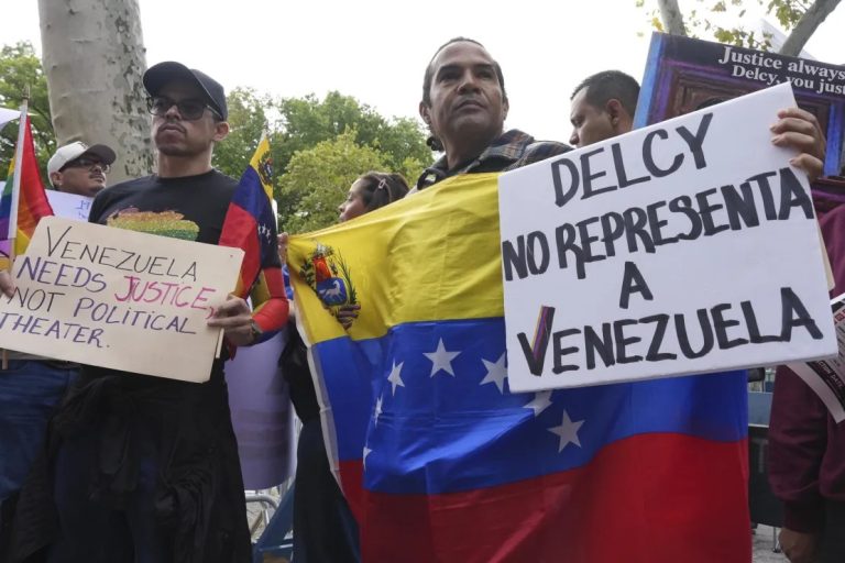 Delcy Rodríguez y Donald Trump estrechan su alianza. Para muchos venezolanos, esto es “una bofetada” a una posible elección