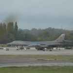 Reino Unido libera a detenidos por complot contra base aérea, Trump cuestiona que fueran liberados