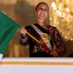 Luces y sombras de dos años de Claudia Sheinbaum en el poder/ México prohíbe doble nacionalidad a futuros mandatarios
