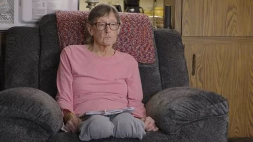 Mujer de 74 años demanda hospital por cortarle pierna equivocada