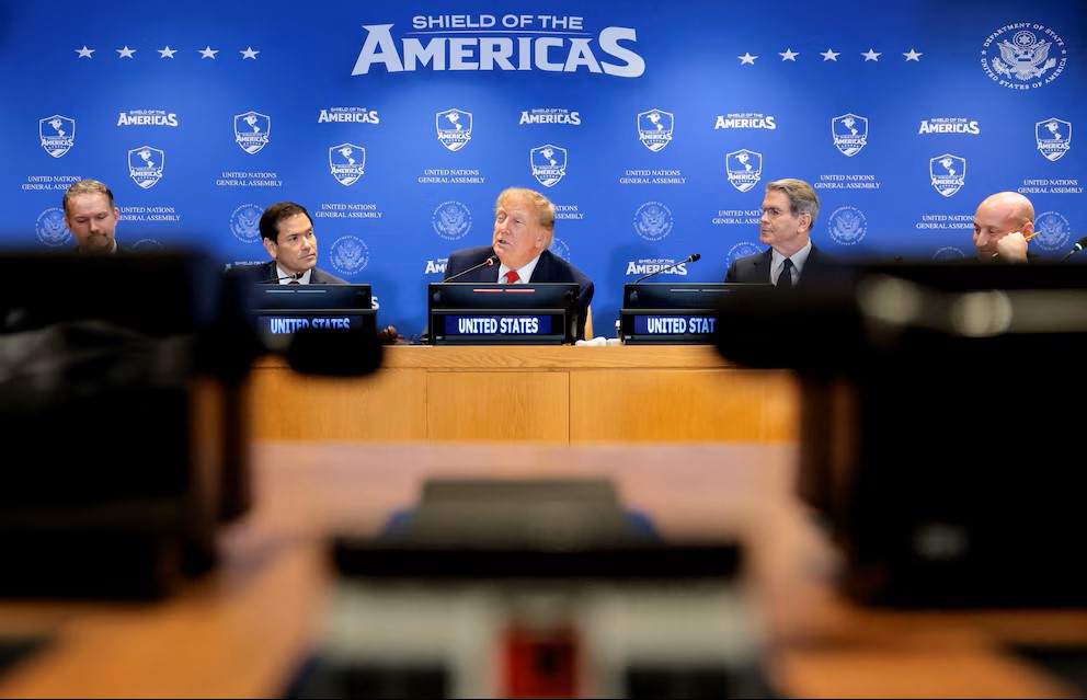 Reunion Escudo de Las Americas, junto a Trump