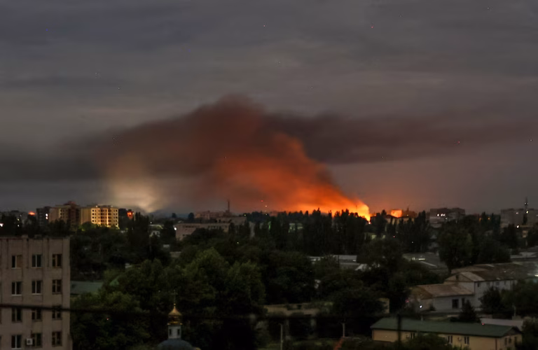 En plenas elecciones legislativas, Rusia continúa sus bombardeos contra Ucrania: cuatro personas murieron en ataques en Kherson y Kharkov