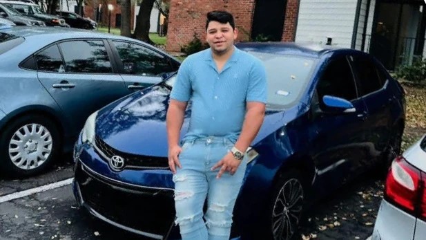 “Sigo con la bala dentro”: Wilber Garcés, el repartidor venezolano de comida que recibió un disparo de un agente de ICE en Texas