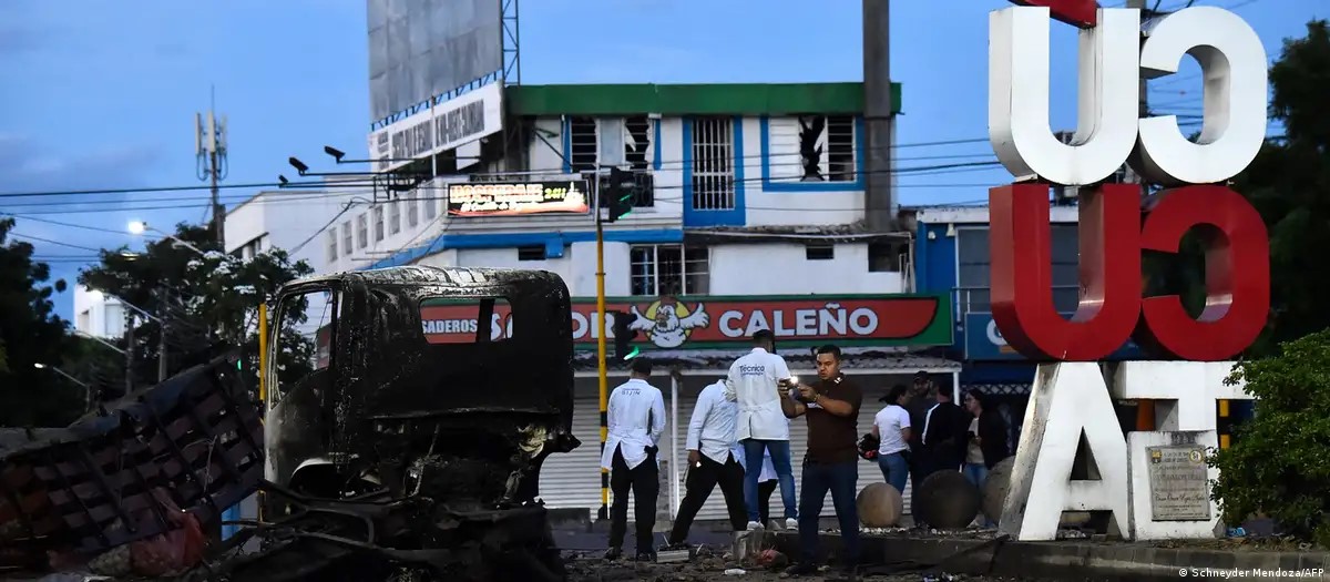 otra imagen de coche bomba en Cucuta, Colombia