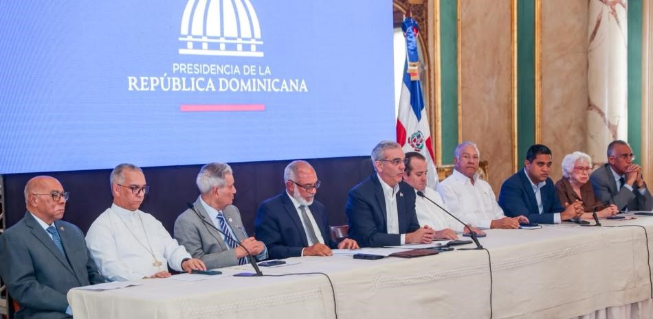 Abinader anuncia inversion con dinero recuprado al narcotrafico