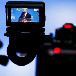 EEUU investiga a cadenas de TV por detener cobertura a Trump