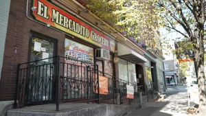 Negocio hispano en Allertown, Pennsilvania