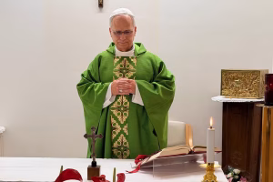 la-misa-del-papa-leon-xlv-en-el-hospital-RA4TDZLDTNCQLPDZ4A3FVONVSM